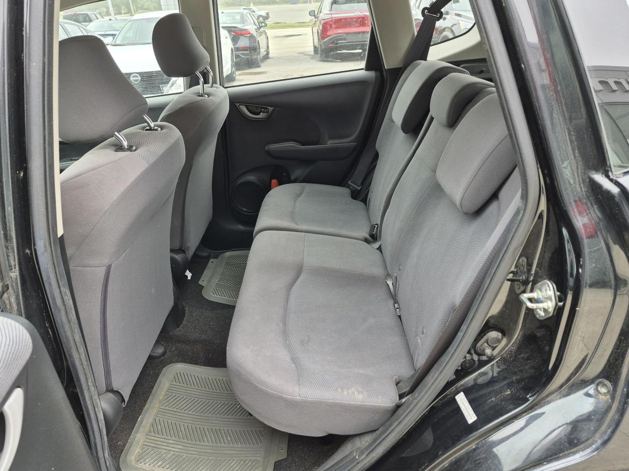 2013 Honda Fit DX-A AS-IS Photo11