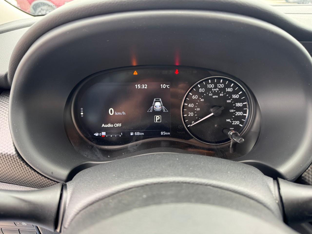 2025 Nissan Kicks Play SV FWD Photo