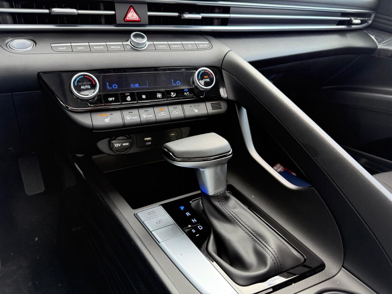 2025 Hyundai Elantra Preferred IVT w/Tech Pkg Photo