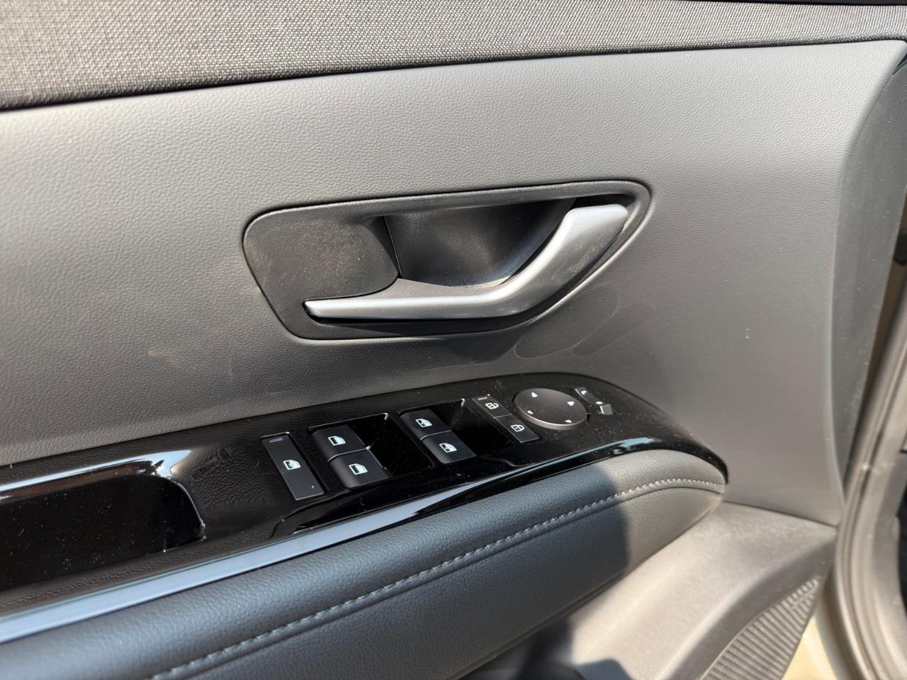 2025 Hyundai Tucson Plug-In Hybrid Ultimate AWD Photo