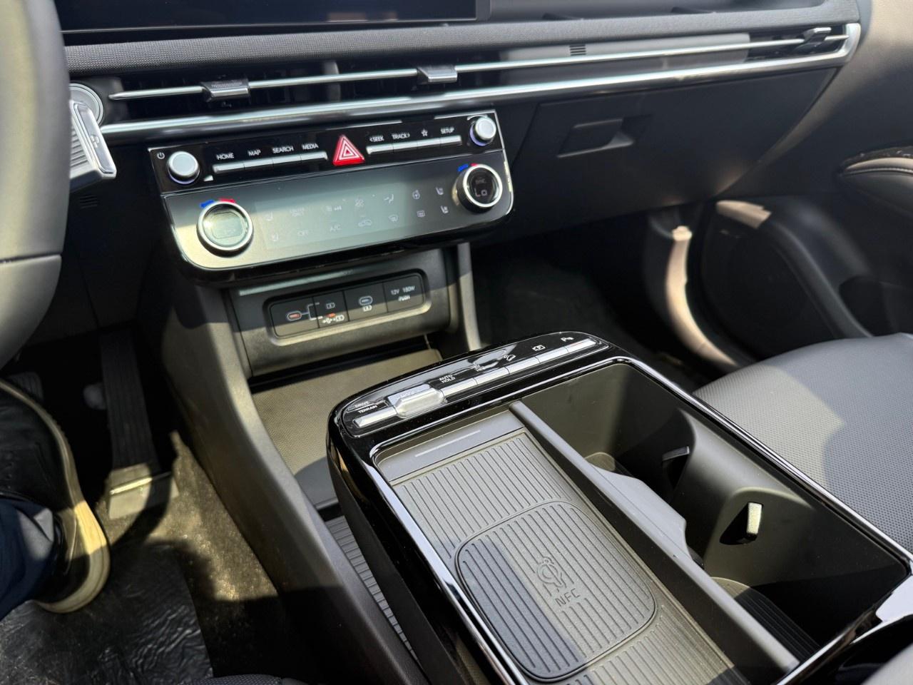 2025 Hyundai Tucson Plug-In Hybrid Ultimate AWD Photo