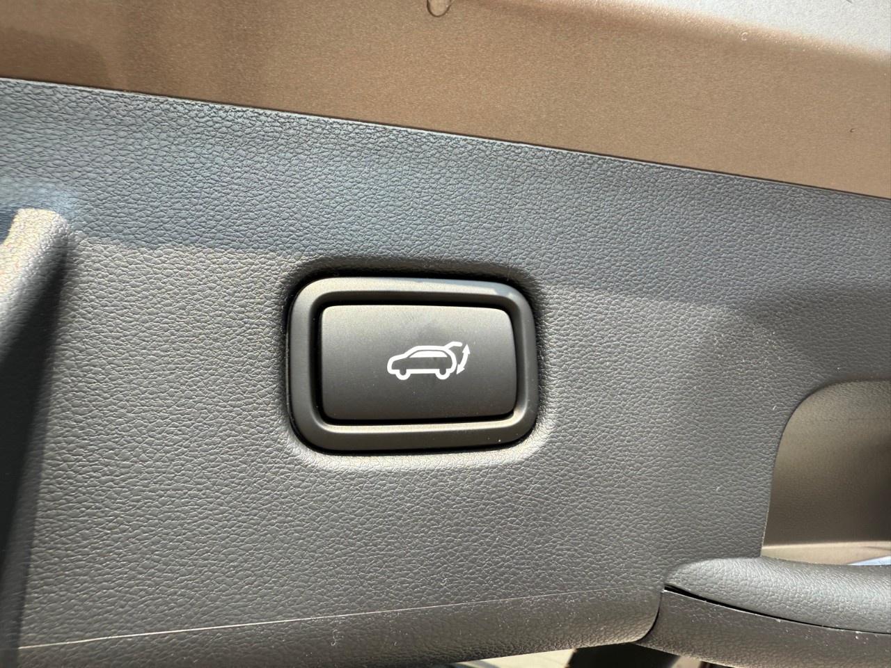 2025 Hyundai Tucson Plug-In Hybrid Ultimate AWD Photo