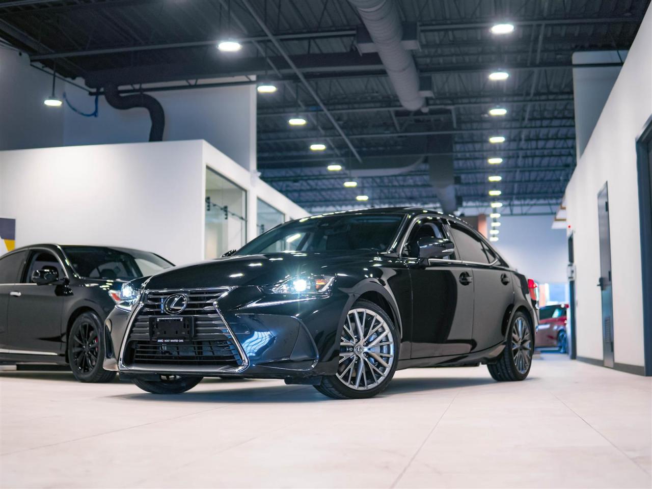 Used 2018 Lexus IS IS 300 AWD | LUXURY PKG | NAV | SUNROOF | LEATHER for sale in Kitchener, ON