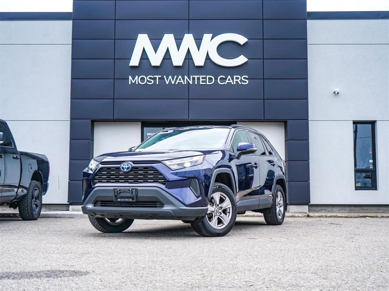Used 2022 Toyota RAV4 HYBRID XLE AWD | SUNROOF | HEATED STEERING | ALLOYS for sale in Kitchener, ON