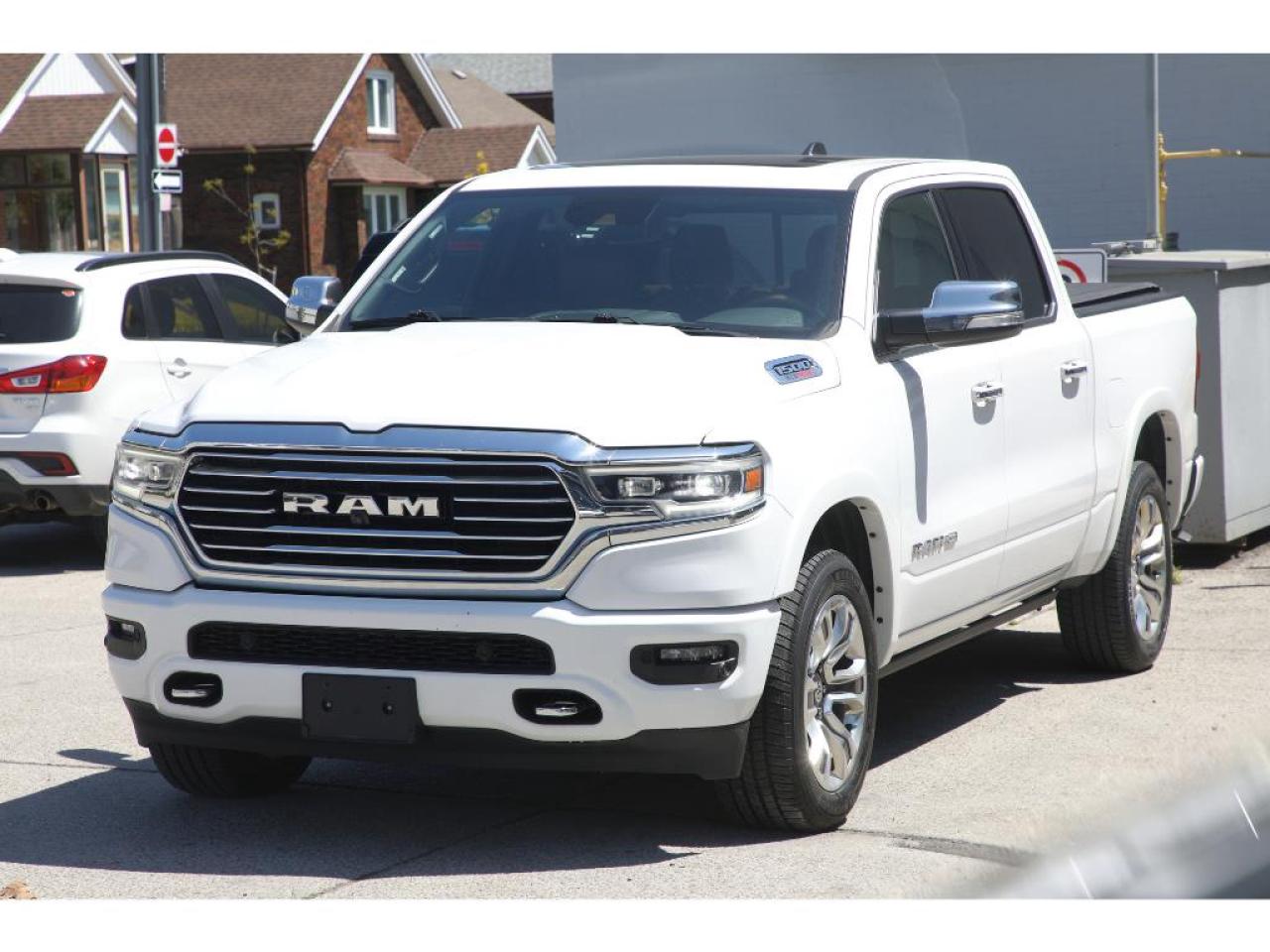 2021 RAM 1500 Longhorn Crew Cab SWB 4WD| 12'' TouchScreen | Pano Roof | Advanced Safety Grp | Navigation Photo