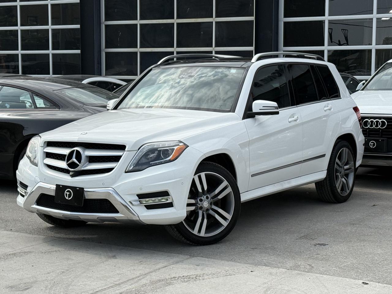 2014 Mercedes-Benz GLK-Class //AMG | NAVI PANO | PREMIUM - Photo #5