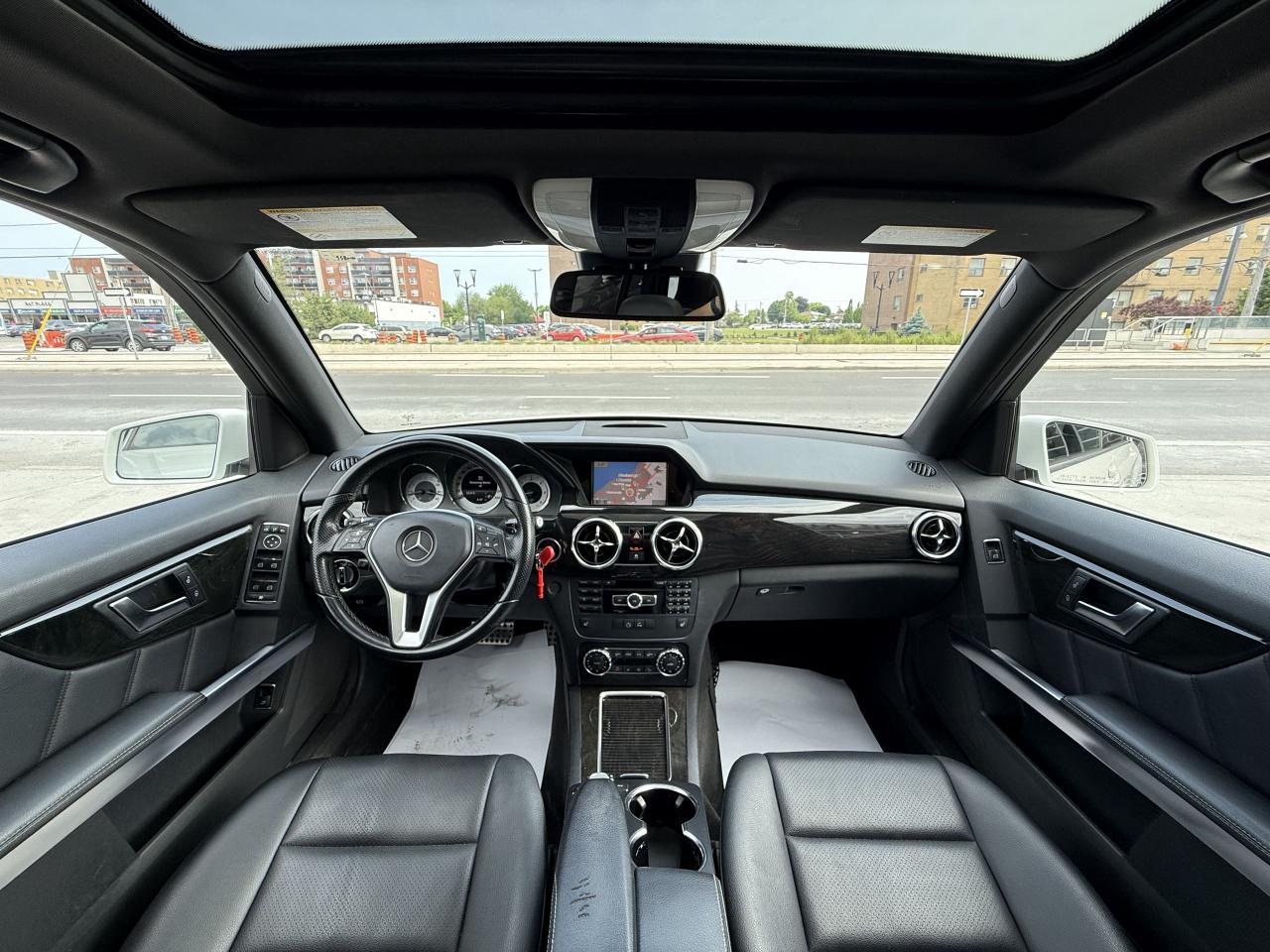 2014 Mercedes-Benz GLK-Class //AMG | NAVI PANO | PREMIUM - Photo #3