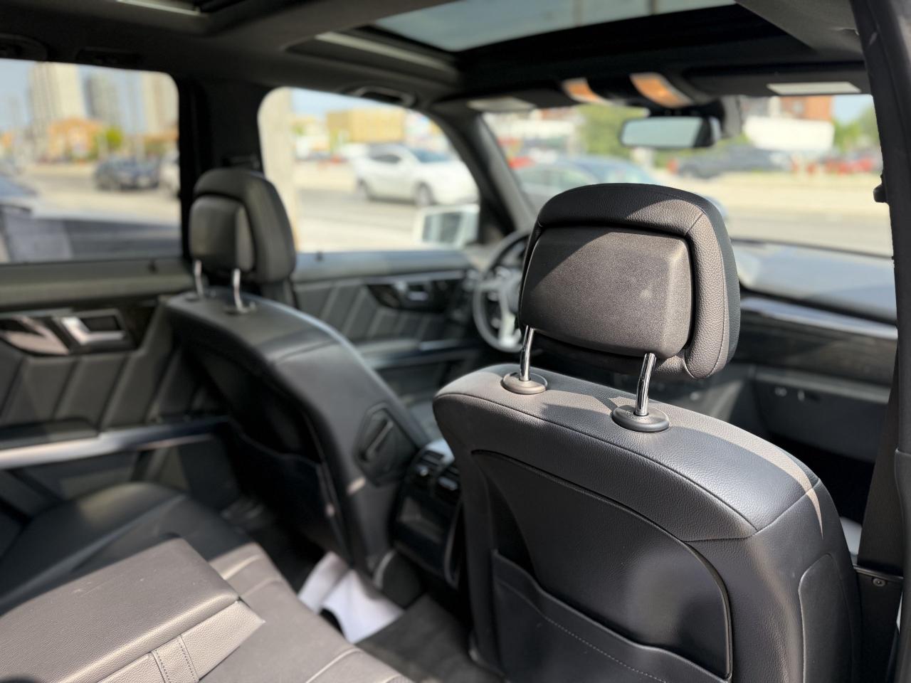 2014 Mercedes-Benz GLK-Class //AMG | NAVI PANO | PREMIUM - Photo #34