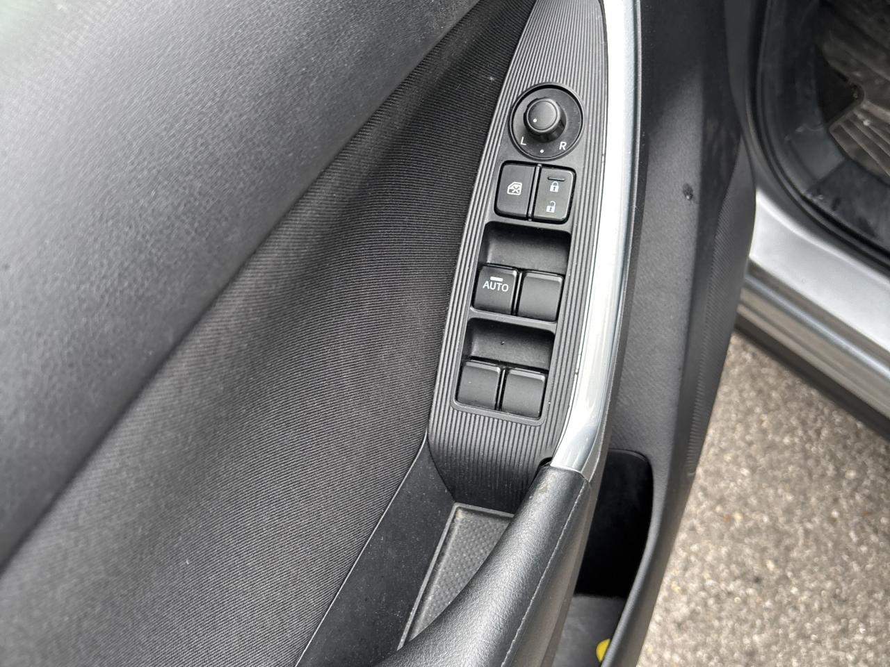 2014 Mazda CX-5 FWD 4DR AUTO GX Photo37