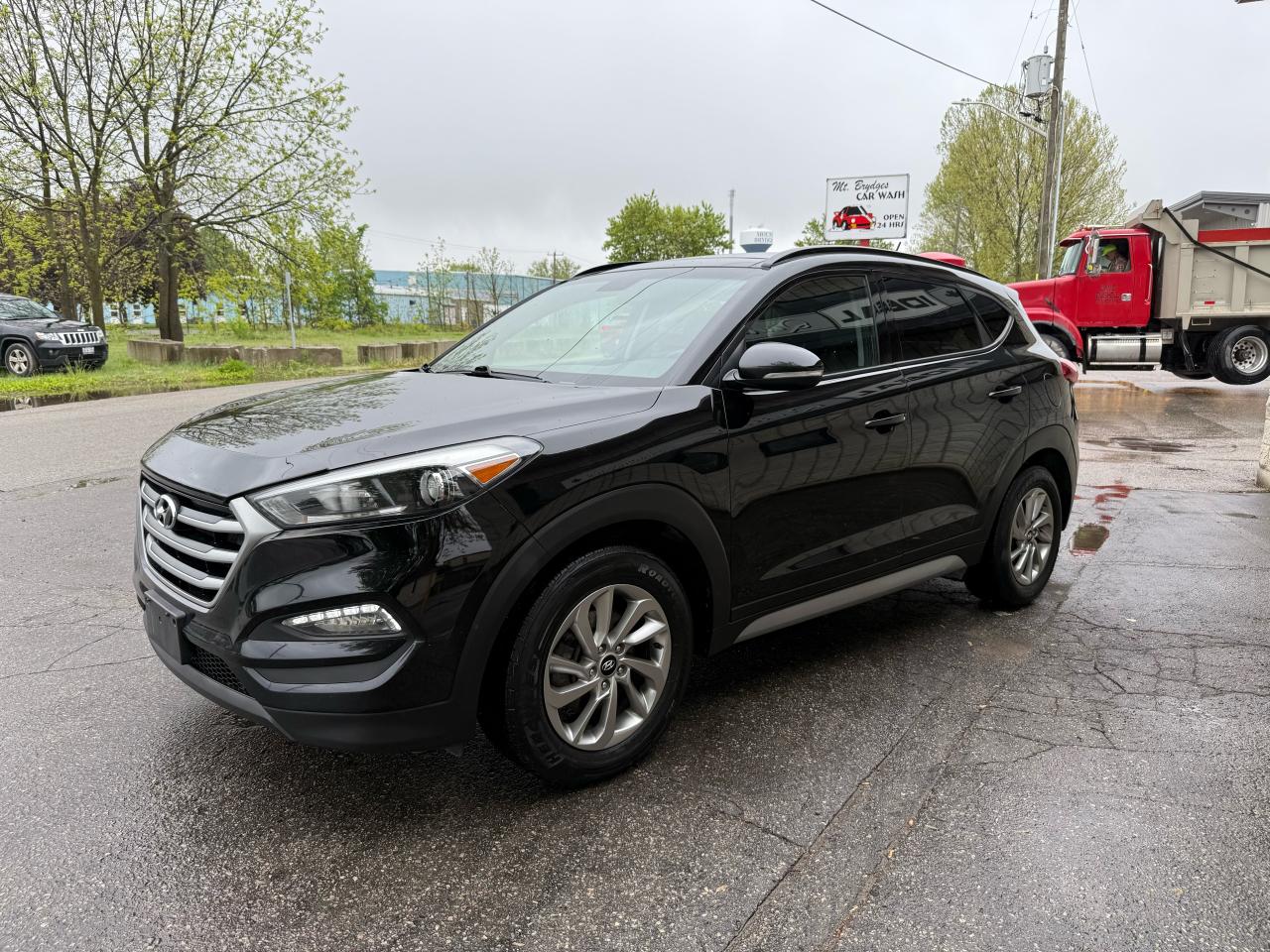 2017 Hyundai Tucson SE - Photo #3