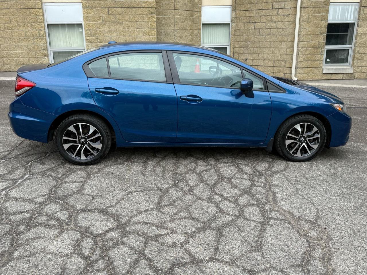 2013 Honda Civic 4dr Auto Touring - Photo #4