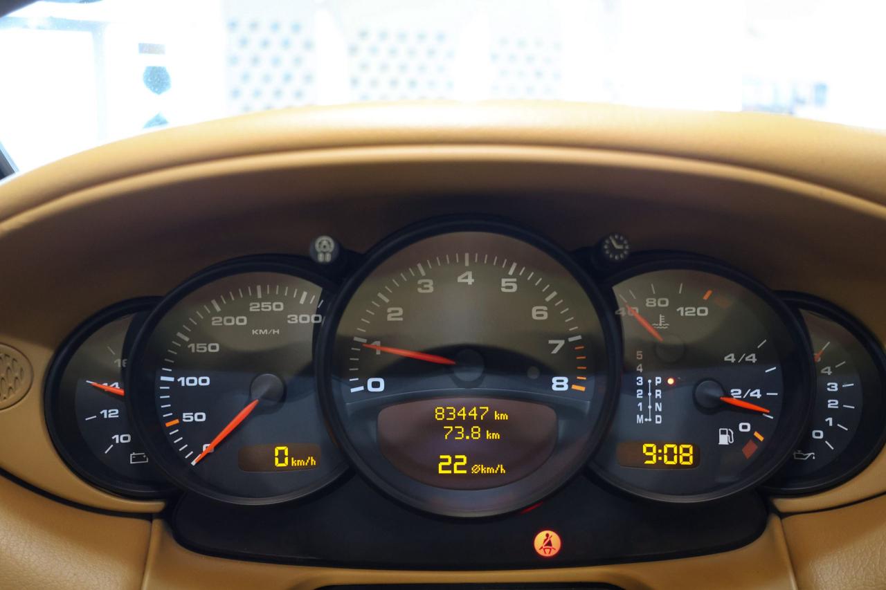 2002 Porsche 911 CARRERA AUTO - Photo #19