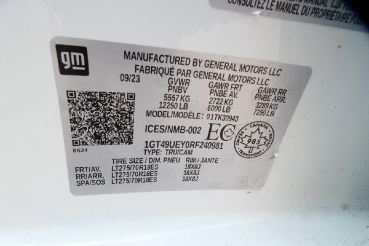 2024 GMC Sierra 3500 SLT 6.6L DURA DIESEL 8' box w/H&C L, NAV rdy, BUC - Photo #21
