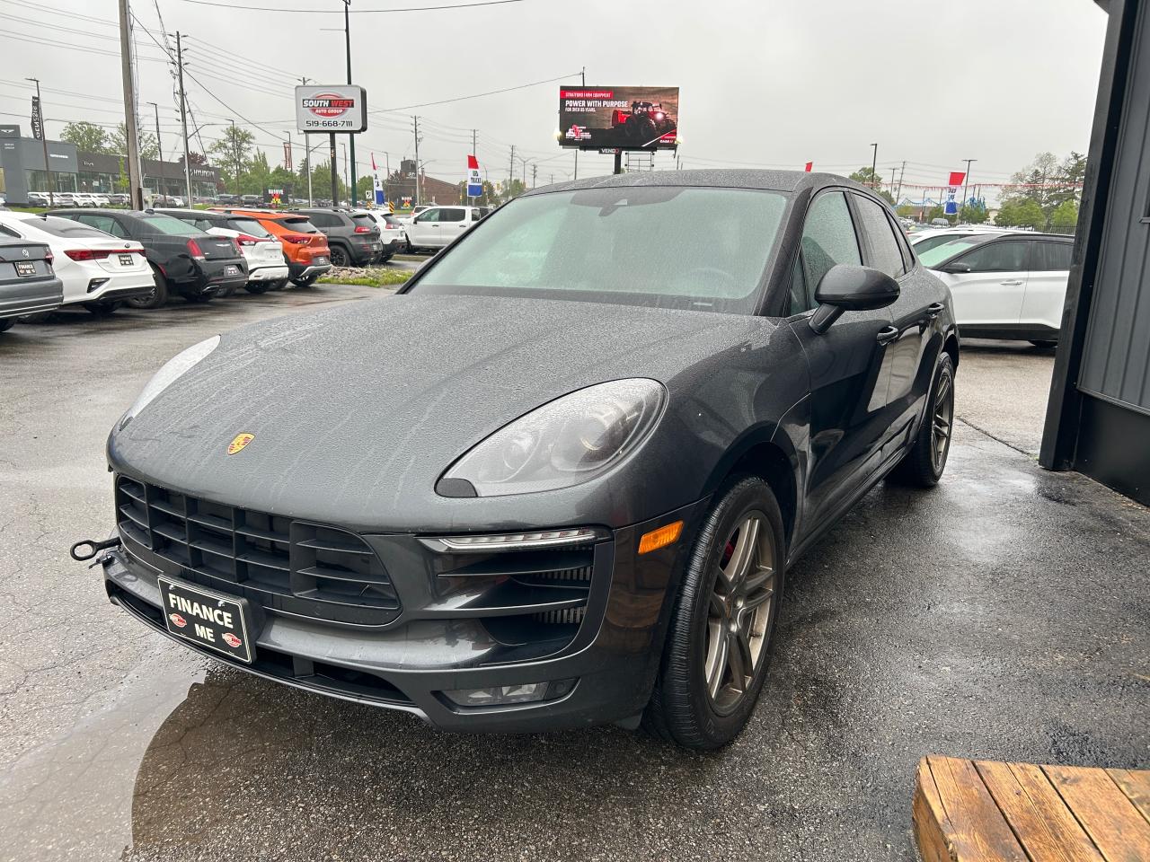 2017 Porsche Macan GTS - Photo #2