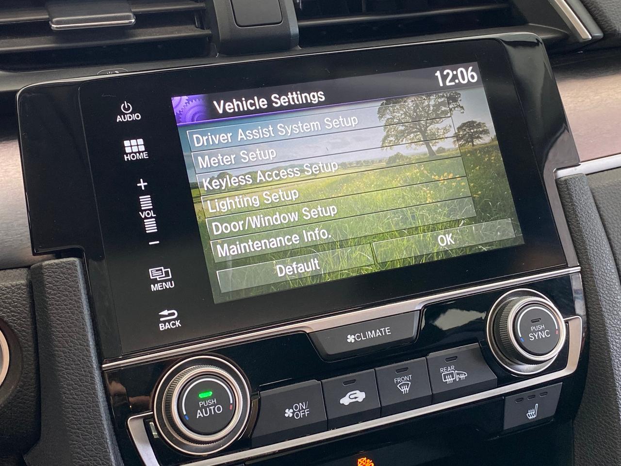 2018 Honda Civic EX+New Tires+Roof+Adaptive Cruise Photo92