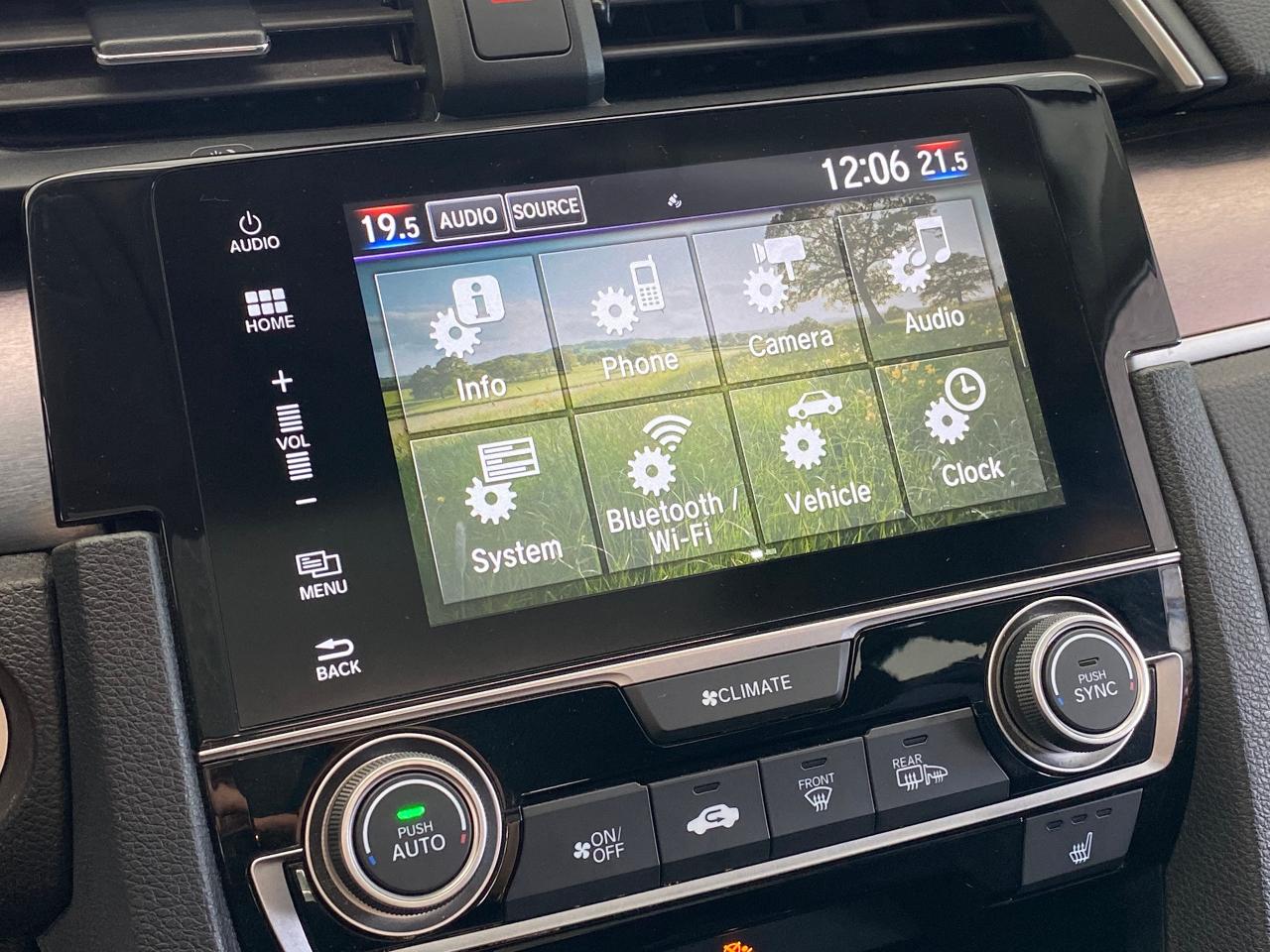 2018 Honda Civic EX+New Tires+Roof+Adaptive Cruise Photo31