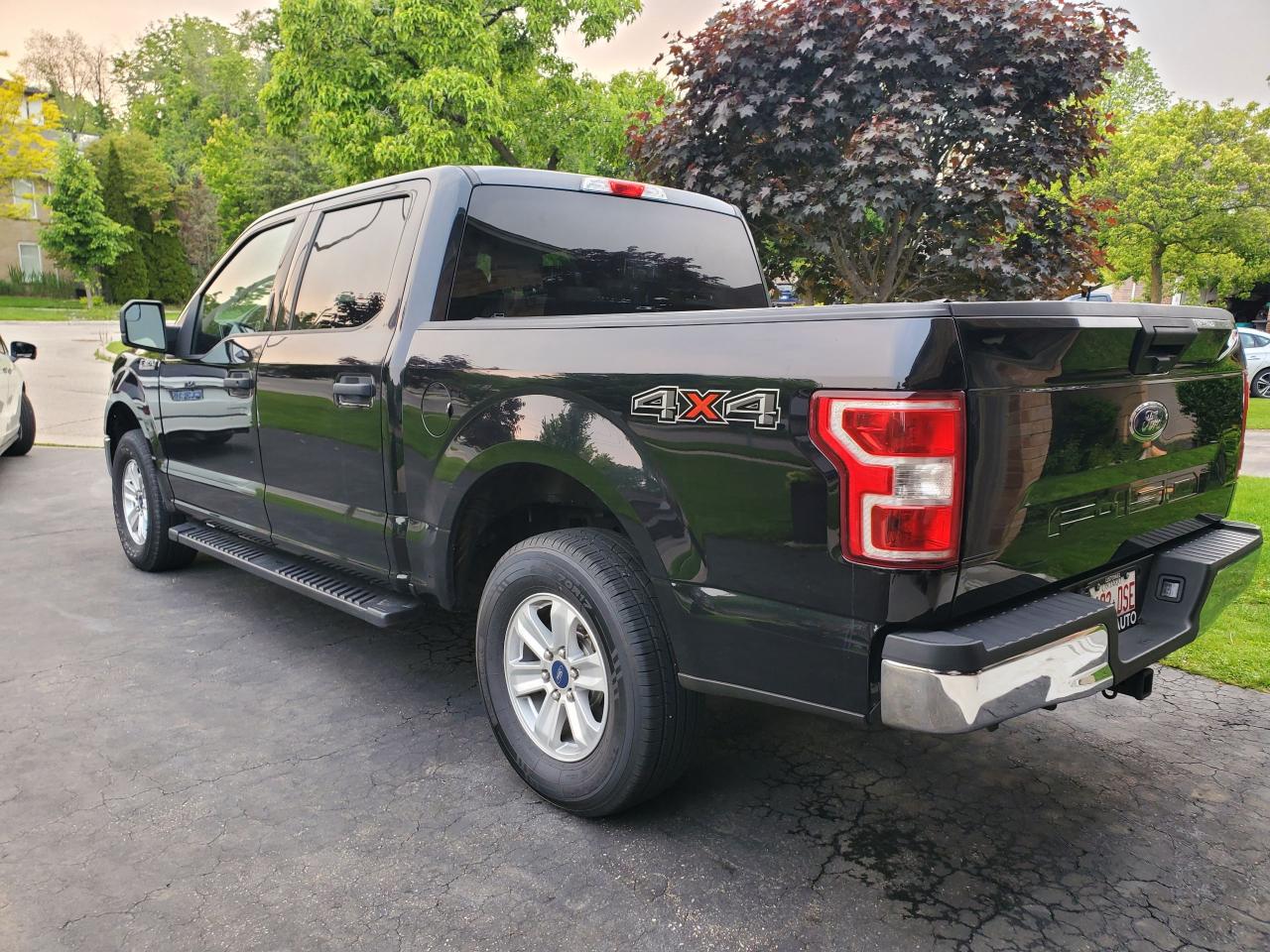2019 Ford F-150 XLT Crew Cab 4X4 - Photo #3