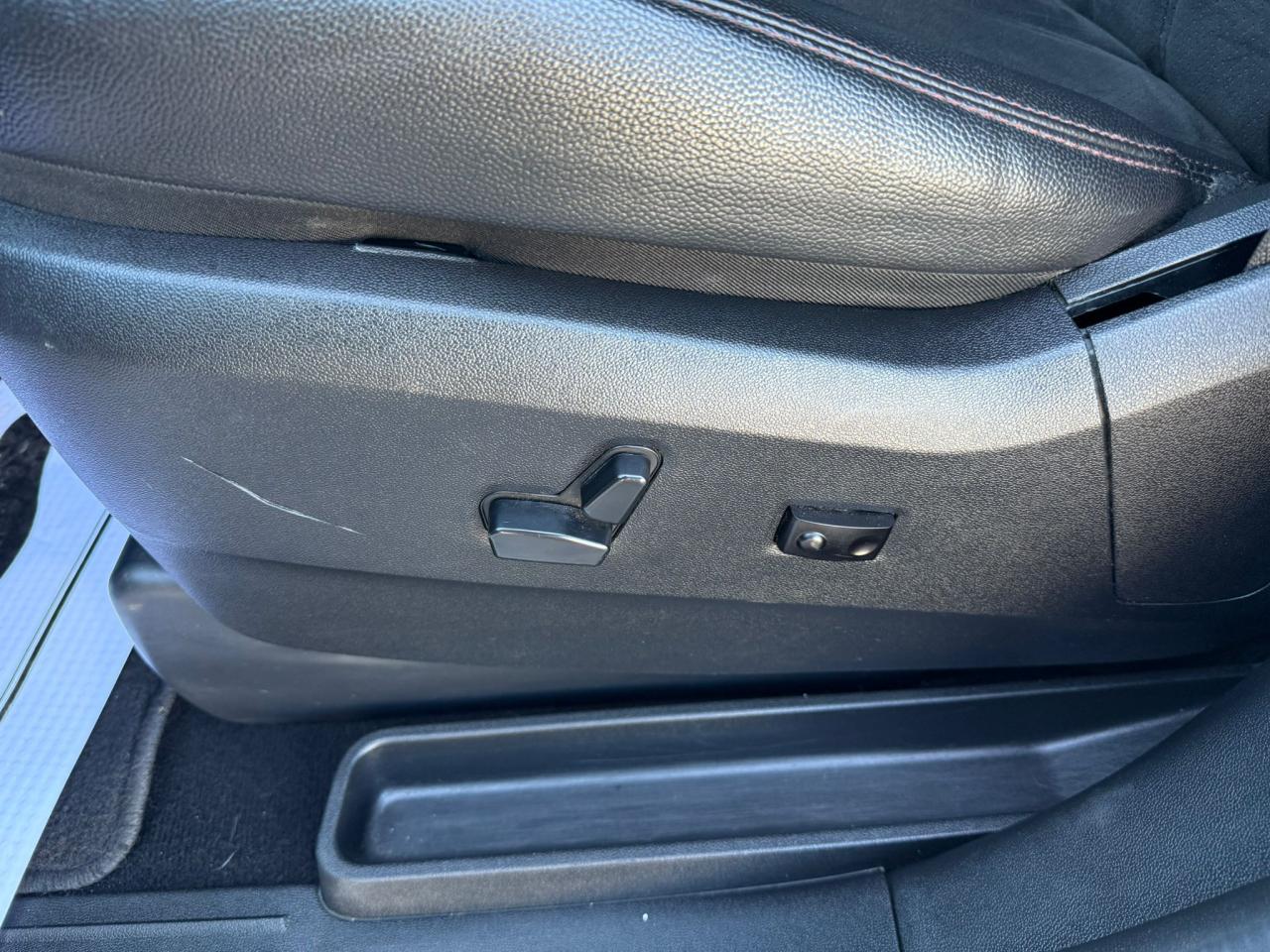 2020 Dodge Grand Caravan SXT Premium Plus - Photo #18