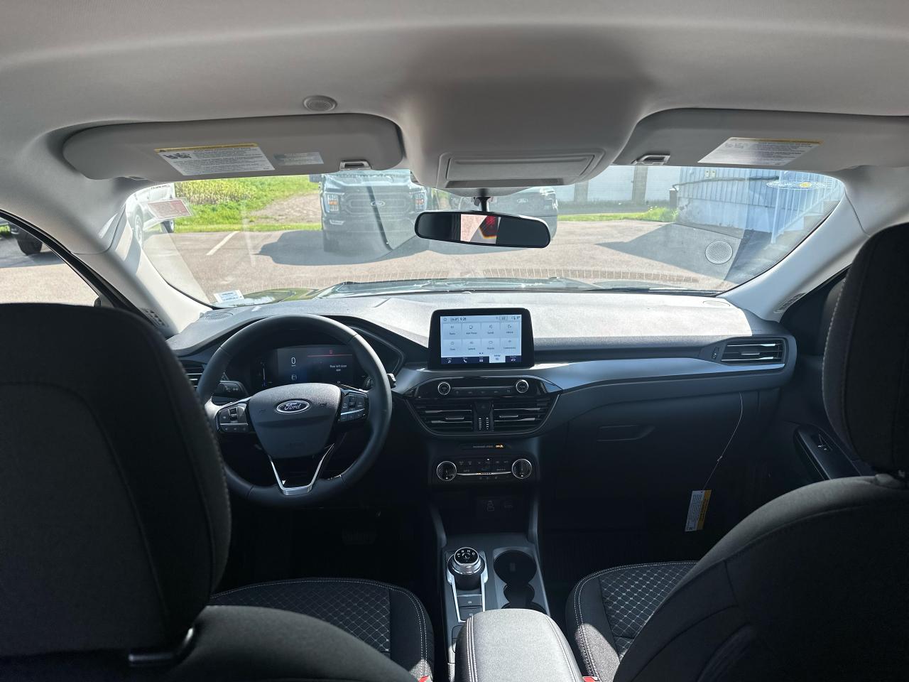 2025 Ford Escape Active AWD Photo5