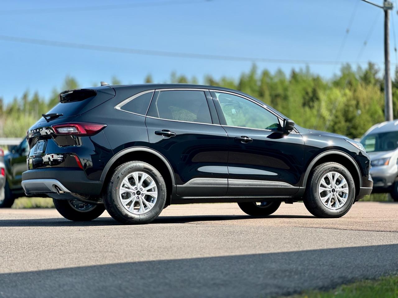 2025 Ford Escape Active AWD Photo5