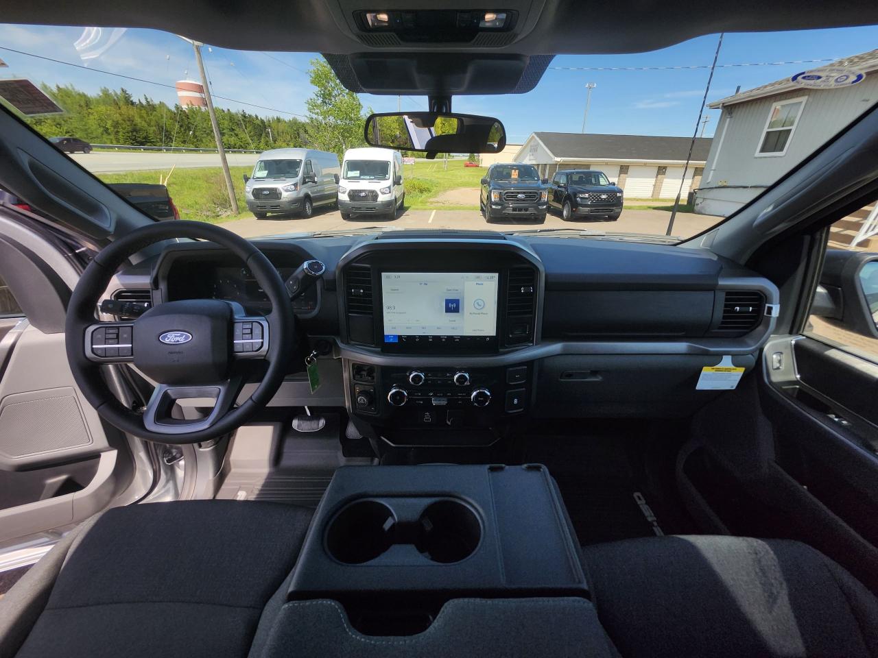2025 Ford F-150 XLT 4WD SUPERCAB 6.5' BOX Photo5