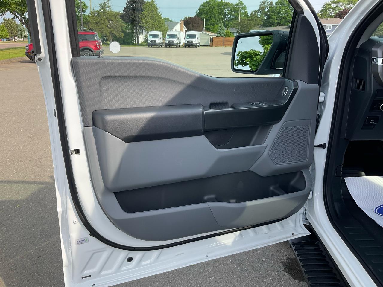 2025 Ford F-150 XL Photo5
