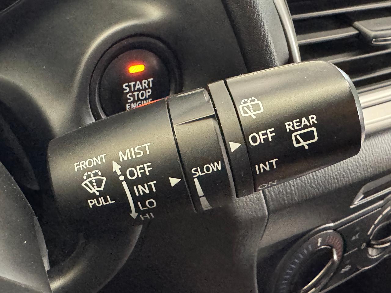2017 Mazda MAZDA3 GX+Camera+New Tires+New Brakes+A/C+6 SPEED - Photo #38