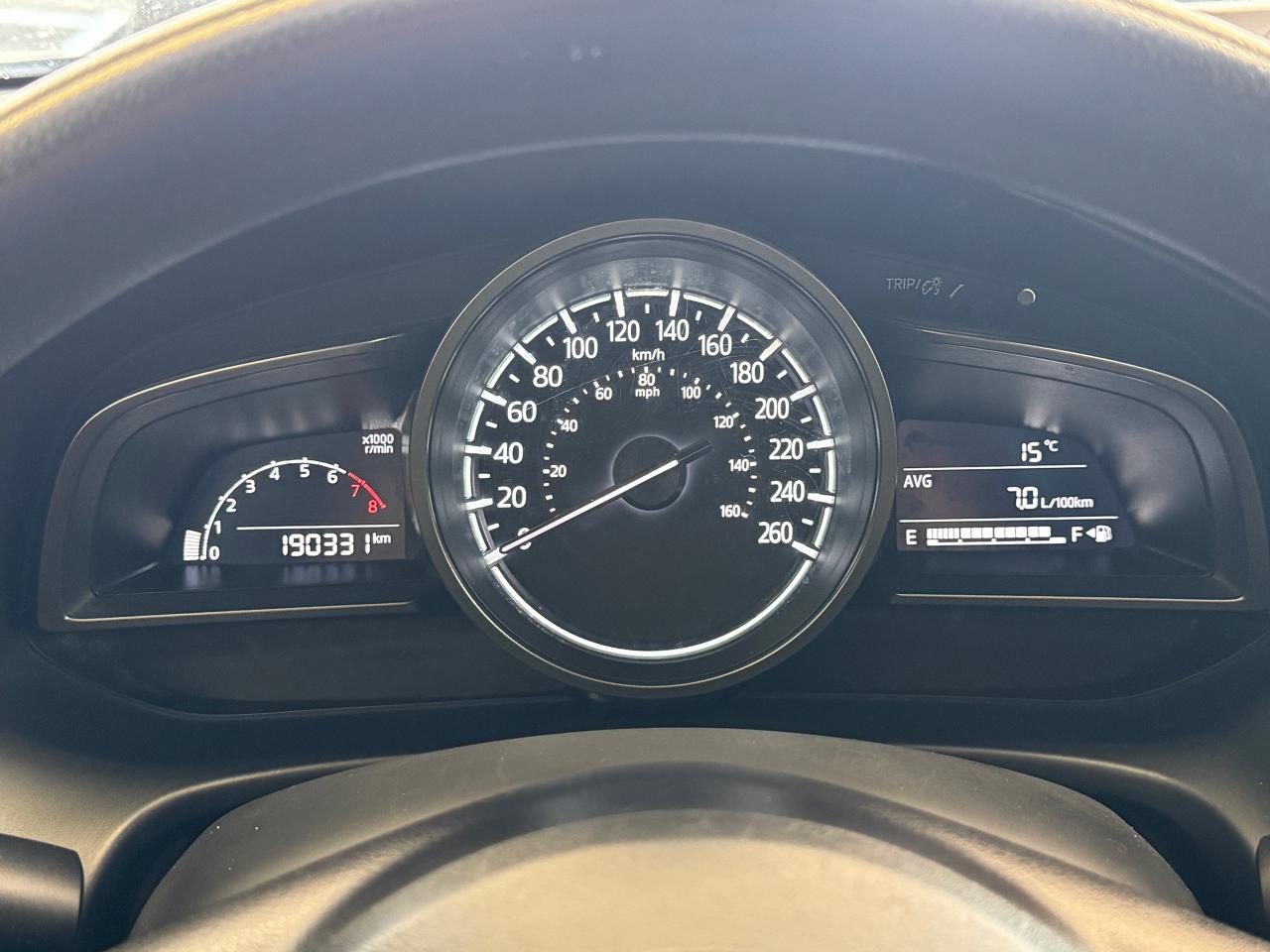 2017 Mazda MAZDA3 GX+Camera+New Tires+New Brakes+A/C+6 SPEED - Photo #10