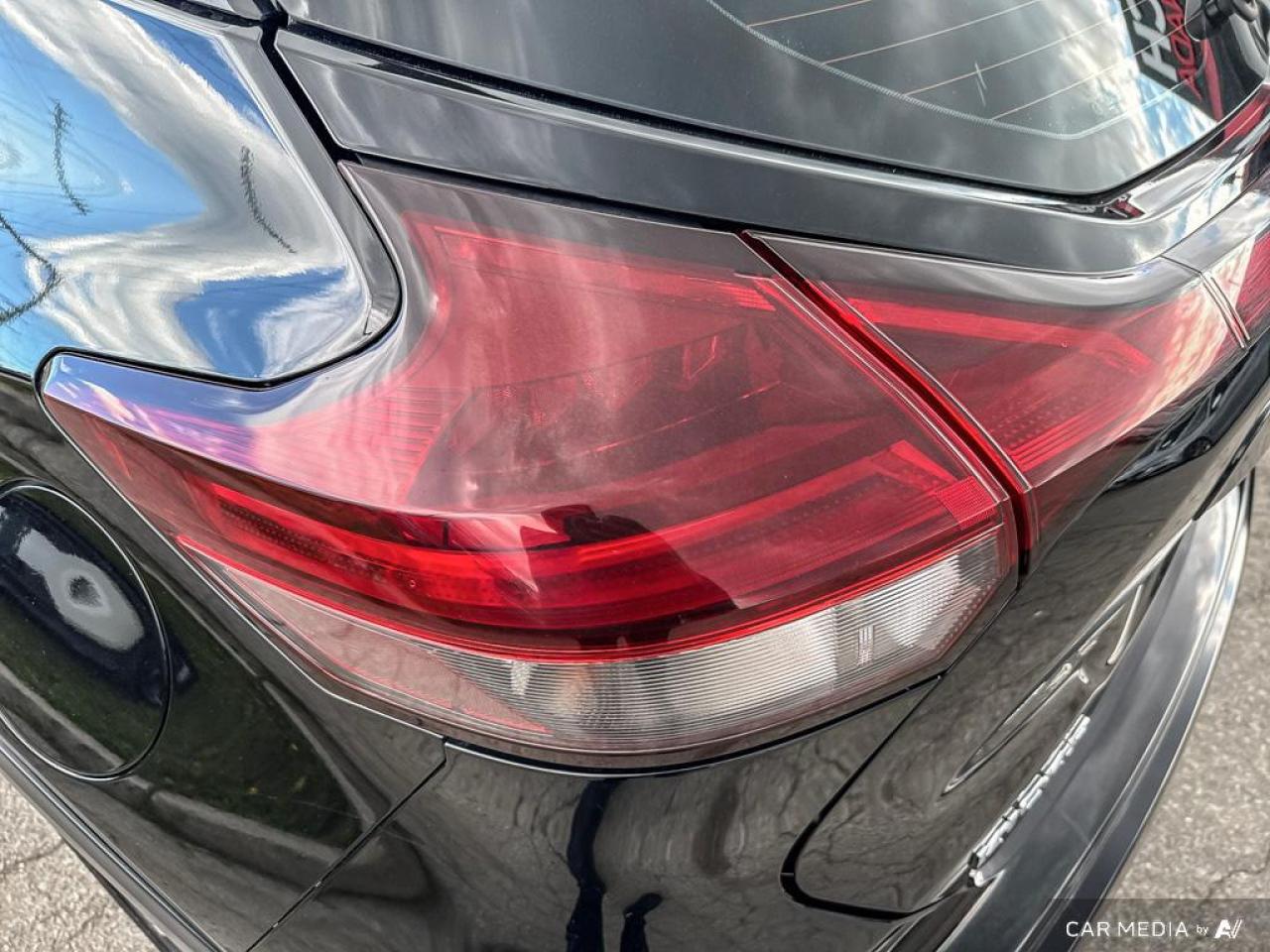 2021 Nissan Kicks SV / HEATED SEATS / BLUETOOTH / CRUISE / AUTO - Photo #7