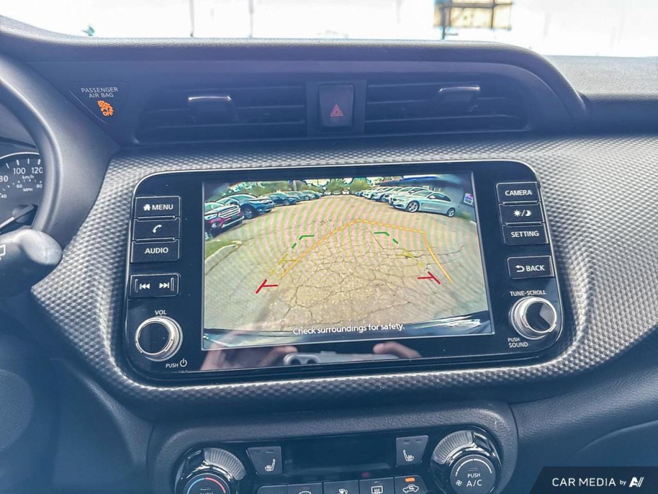 2021 Nissan Kicks SV / HEATED SEATS / BLUETOOTH / CRUISE / AUTO - Photo #15