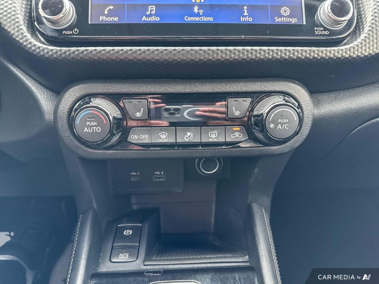 2021 Nissan Kicks SV / HEATED SEATS / BLUETOOTH / CRUISE / AUTO - Photo #16