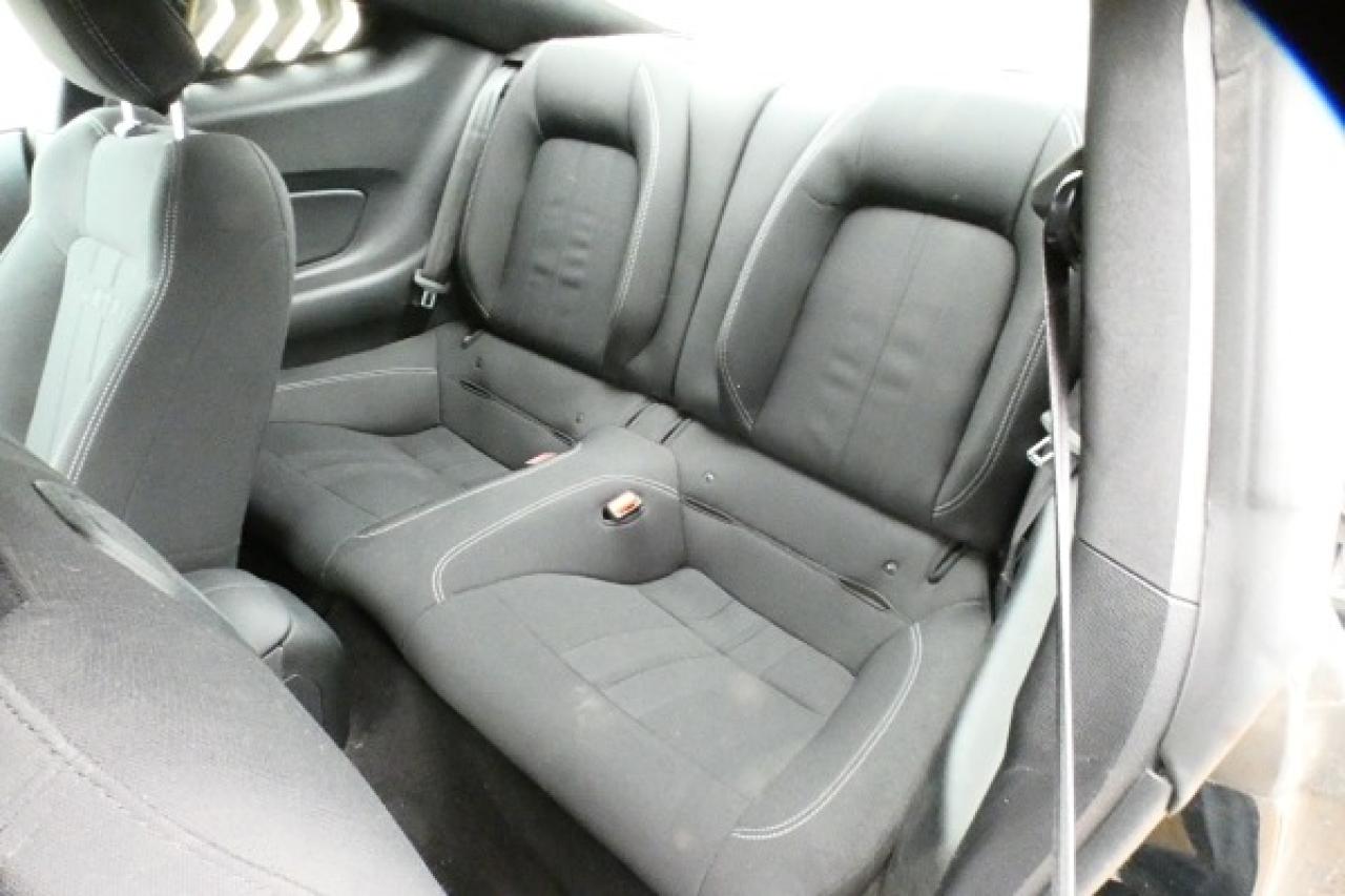 2022 Ford Mustang GT 5.0 w/Power cloth seats, BUC - Photo #9