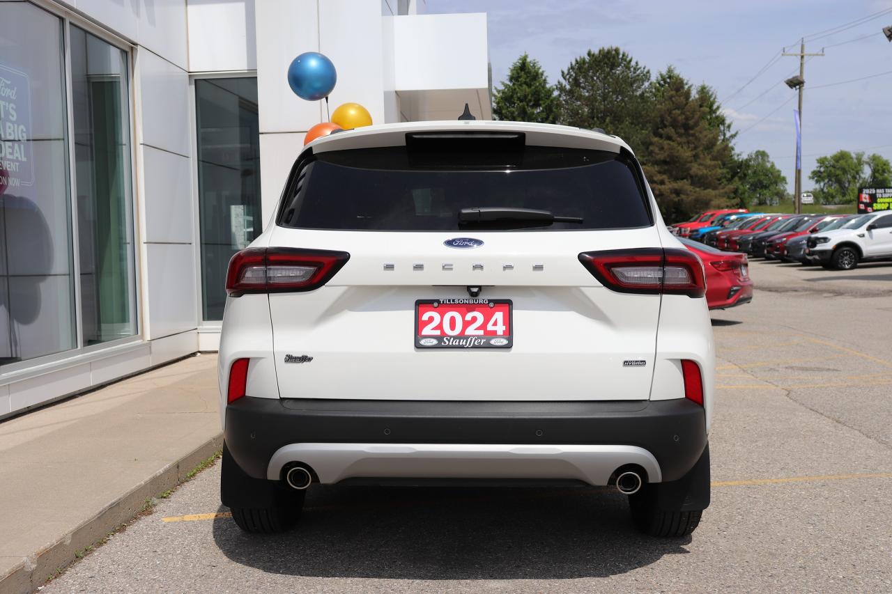 2024 Ford Escape PHEV FWD Photo2