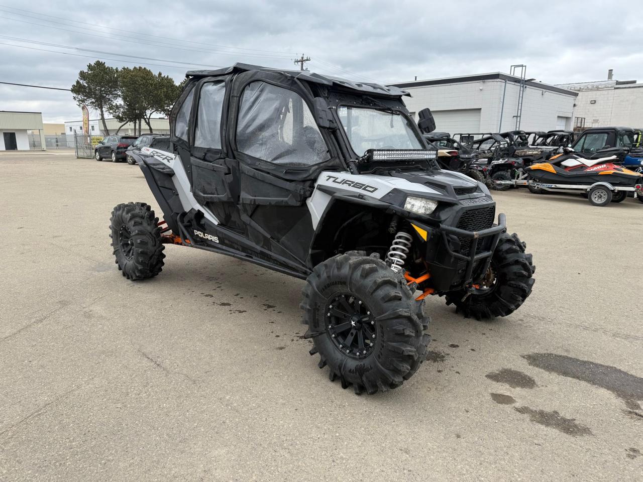 2018 Polaris RZR XP 4 TURBO - Photo #3