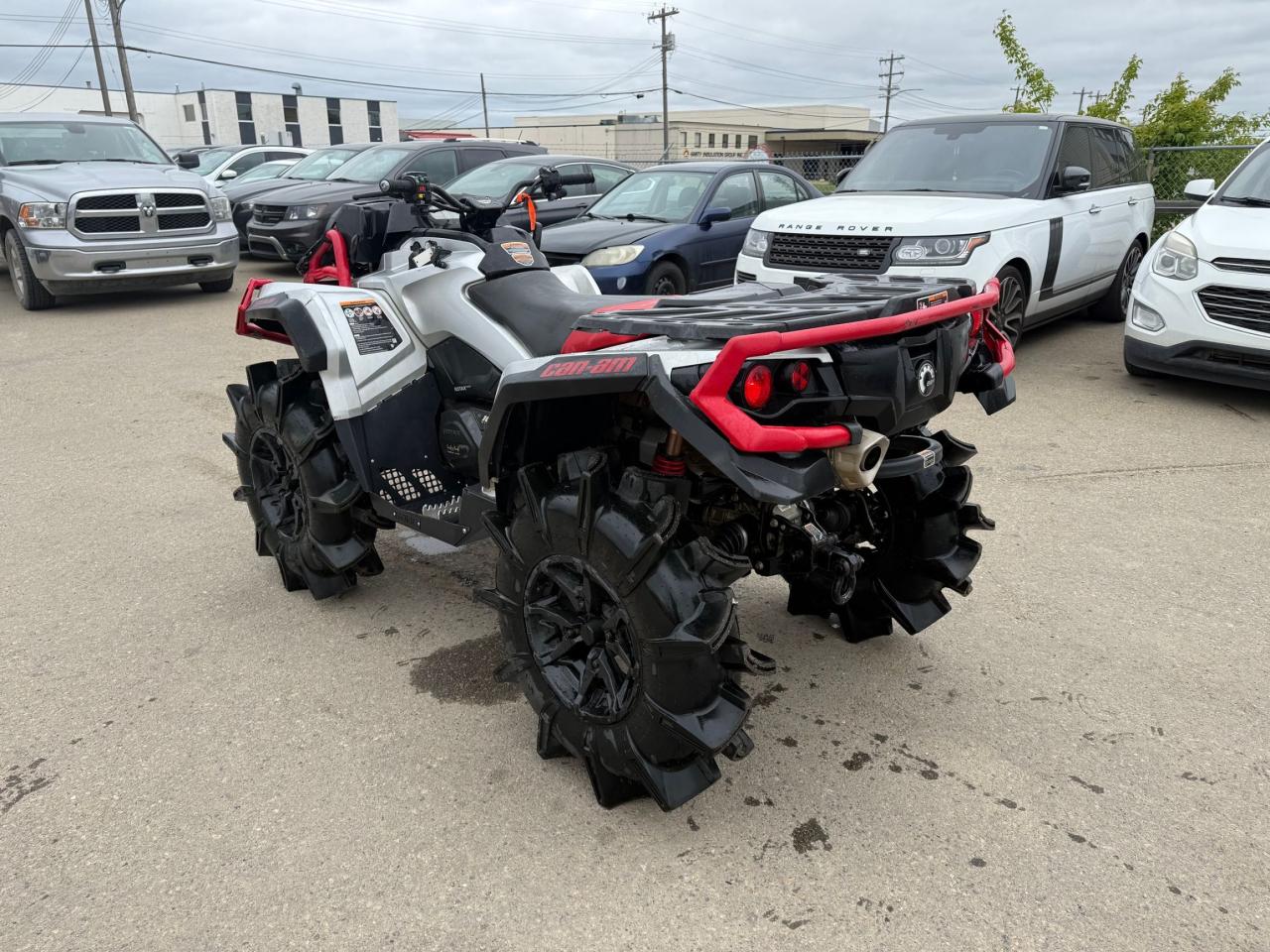 2024 Can-Am Outlander 1000R XMR  - Photo #3