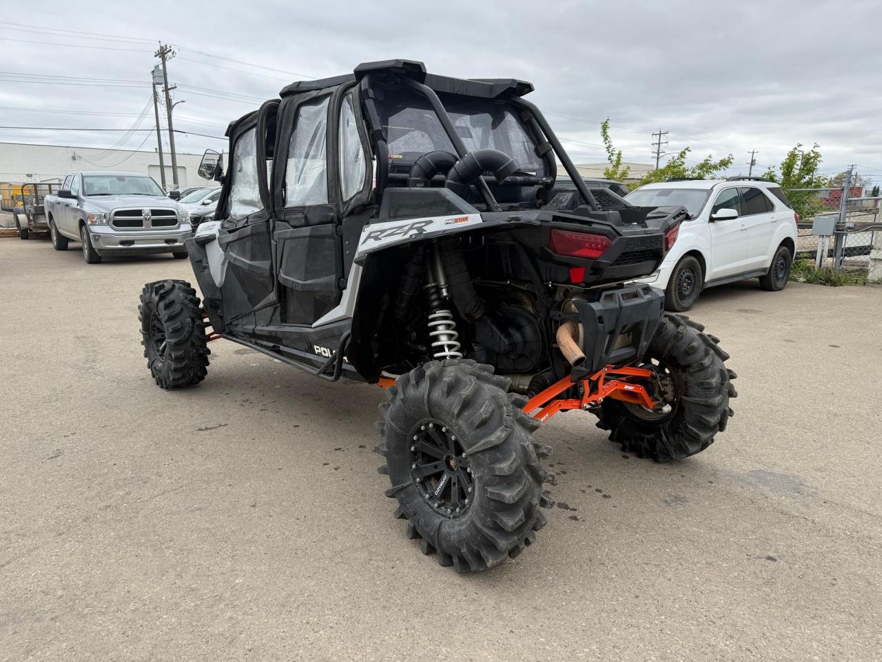 2018 Polaris RZR XP 4 TURBO - Photo #5