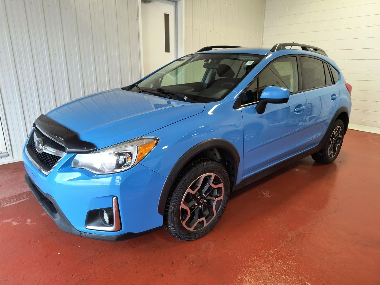 Used 2016 Subaru Crosstrek 2.0i w/Touring Pkg for sale in Pembroke, ON