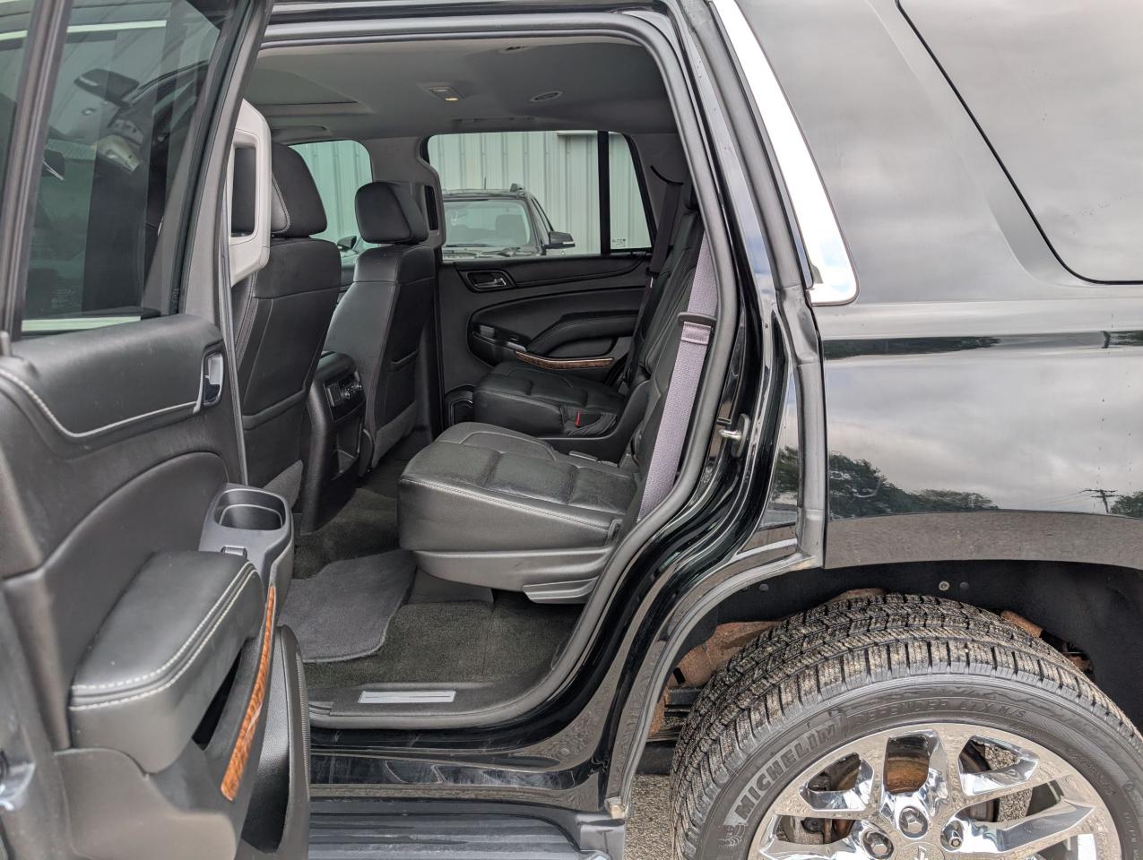 2017 Chevrolet Tahoe Premier - Photo #16