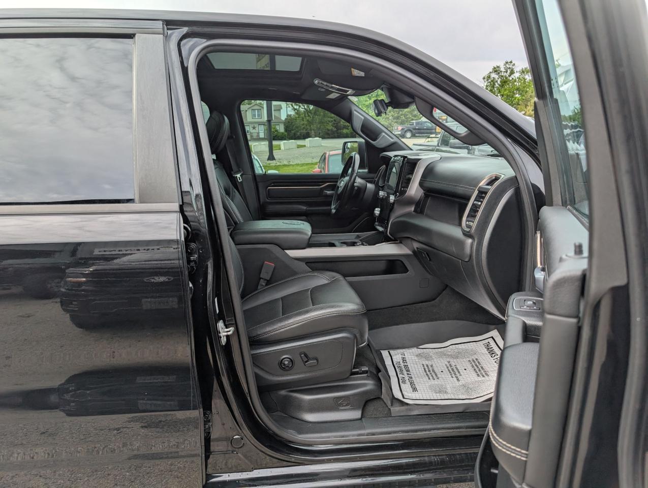 2021 RAM 1500 SPORT 4X4 CREW CAB 5'7" BOX - Photo #21