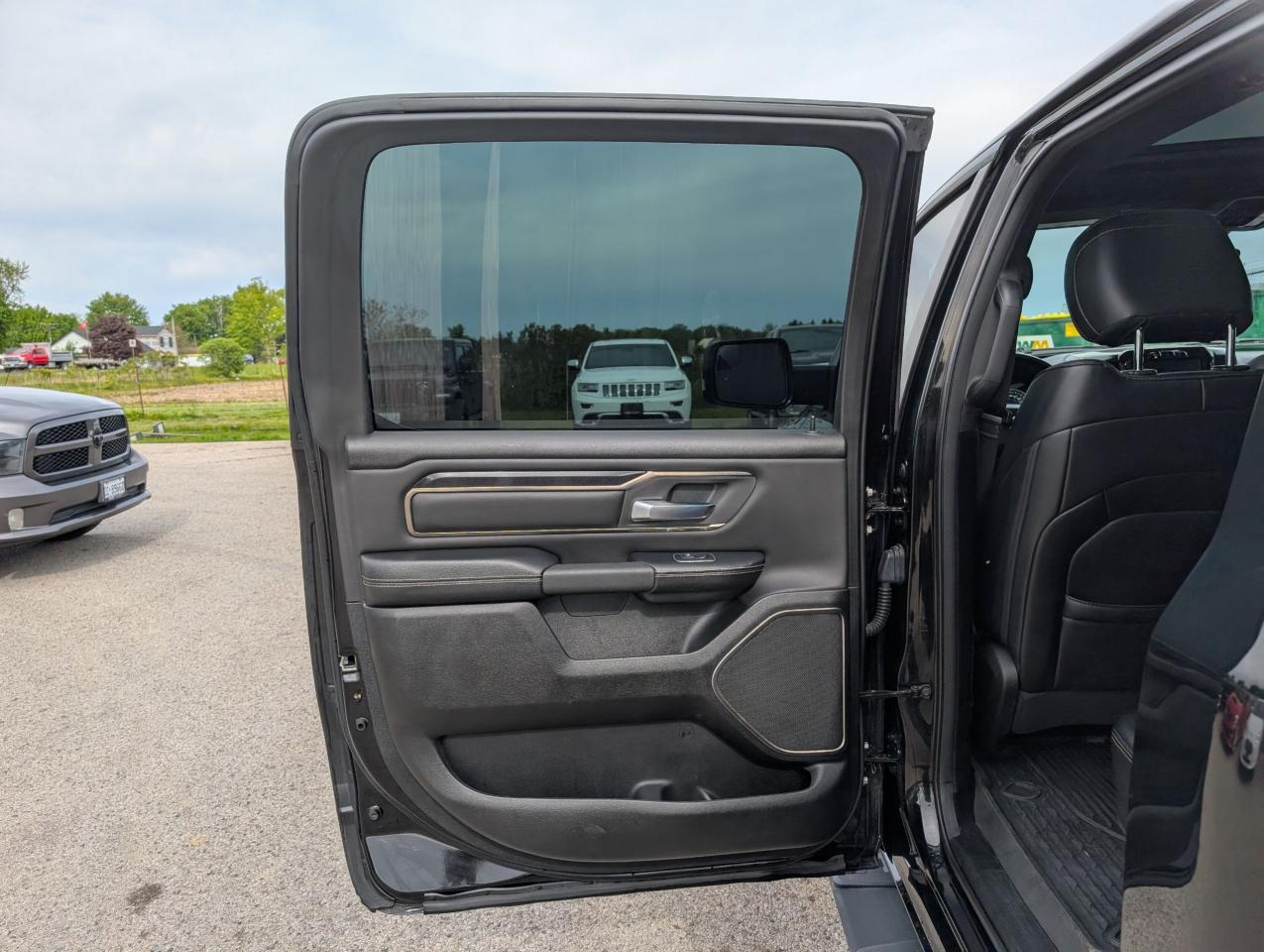 2021 RAM 1500 SPORT 4X4 CREW CAB 5'7" BOX - Photo #16