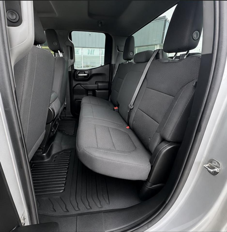 2022 Chevrolet Silverado 1500 4WD Double Cab 147" Work Truck Photo