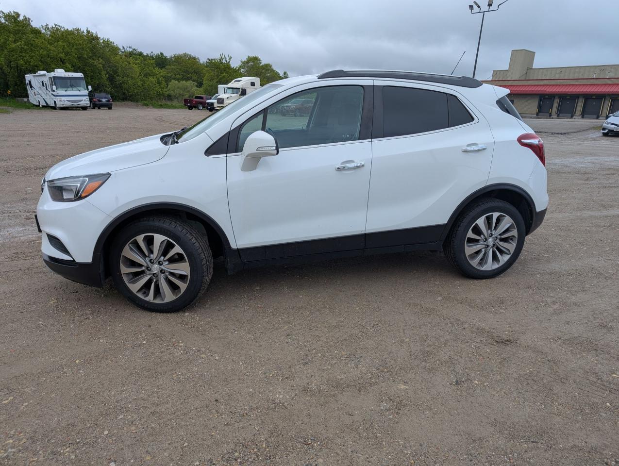 2019 Buick Encore Preferred Photo4