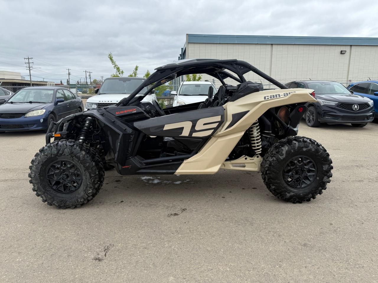 2023 Can-Am Maverick X3 XDS 900 Turbo  - Photo #8