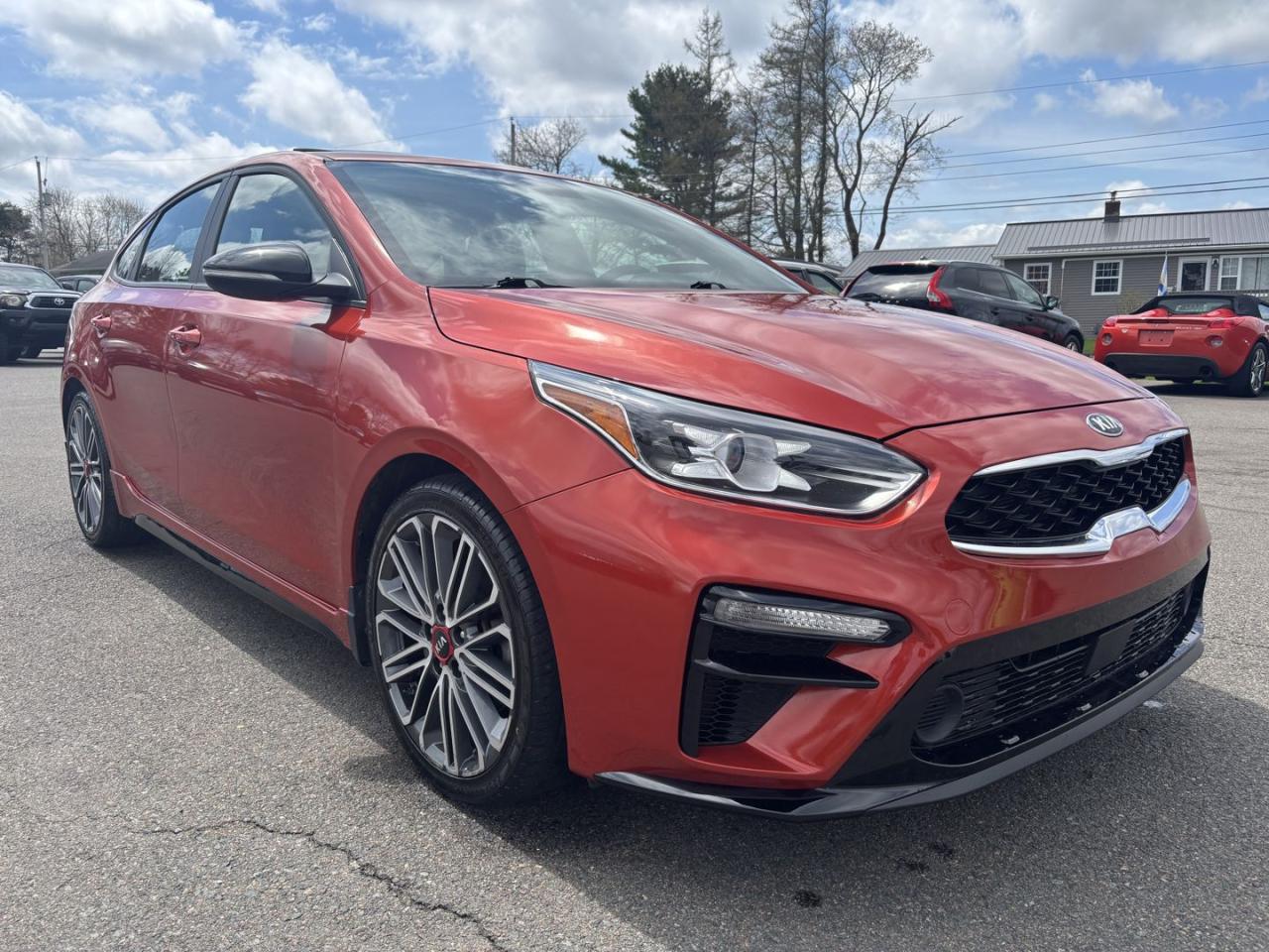 Used 2021 Kia Forte5 GT / HEATED & COOLED SEATS / HEATED WHEEL /REVERSE CAMERA / PUSH BUTTON START / APPLE CARPLAY & ANDROID AUTO for sale in Truro, NS