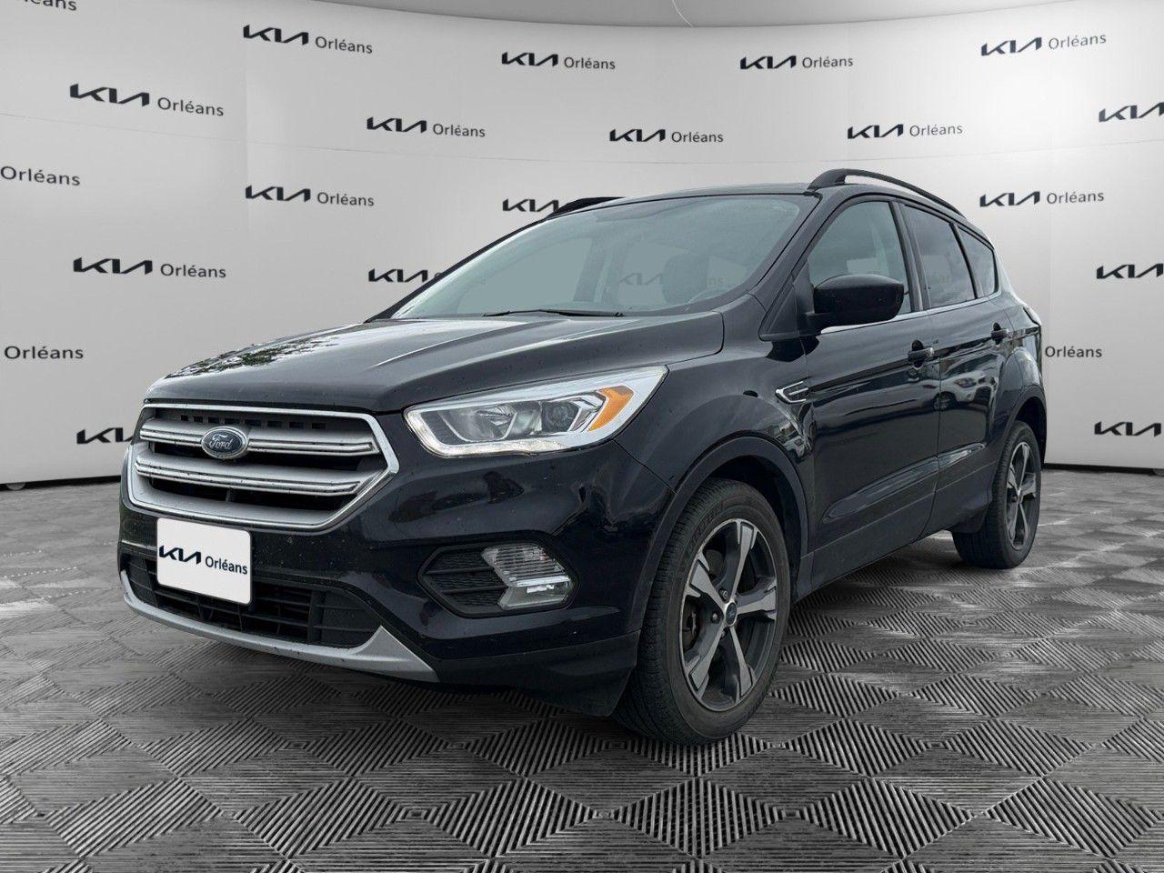 Used 2018 Ford Escape SEL 4WD for sale in Orleans, ON