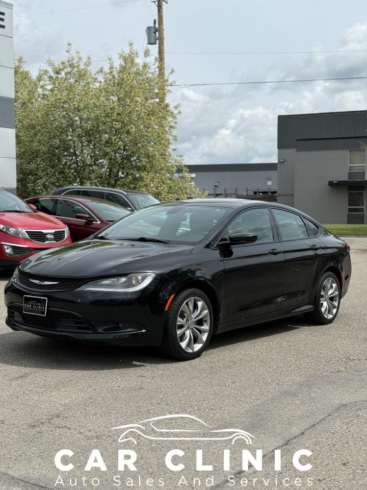 Used 2015 Chrysler 200 S for sale in Calgary, AB
