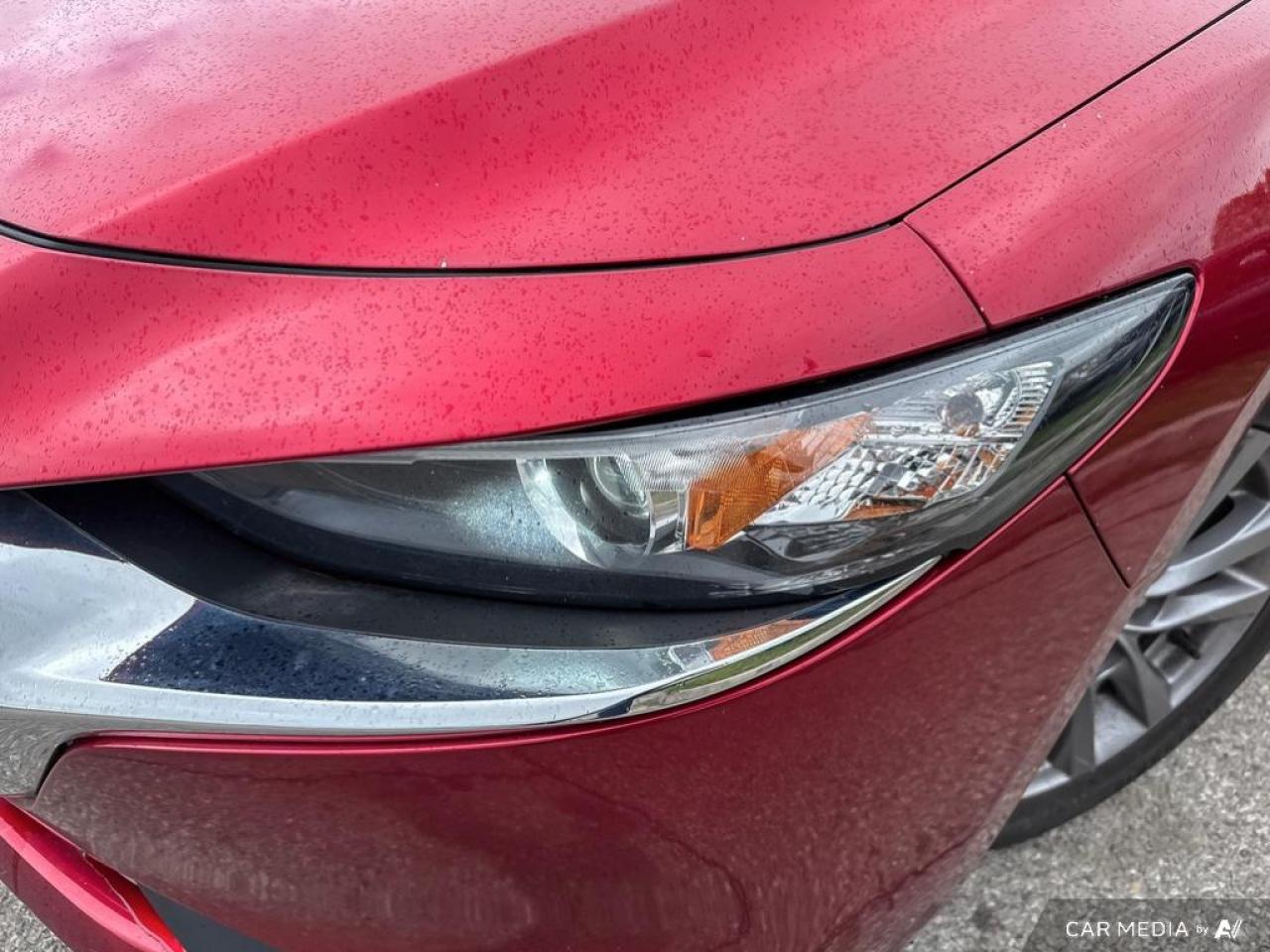 2021 Mazda MAZDA3 GS / NO ACCIDENTS / LEATHER / SUNROOF / HTD SEATS - Photo #8