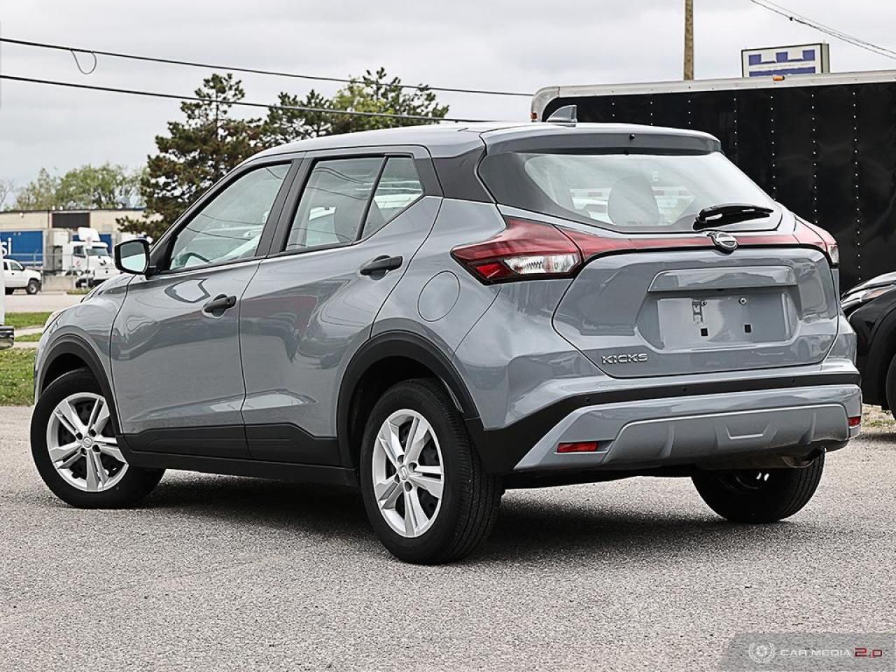 2023 Nissan Kicks S,LOW KM'S,R/V CAM,BSM,LDW Photo3