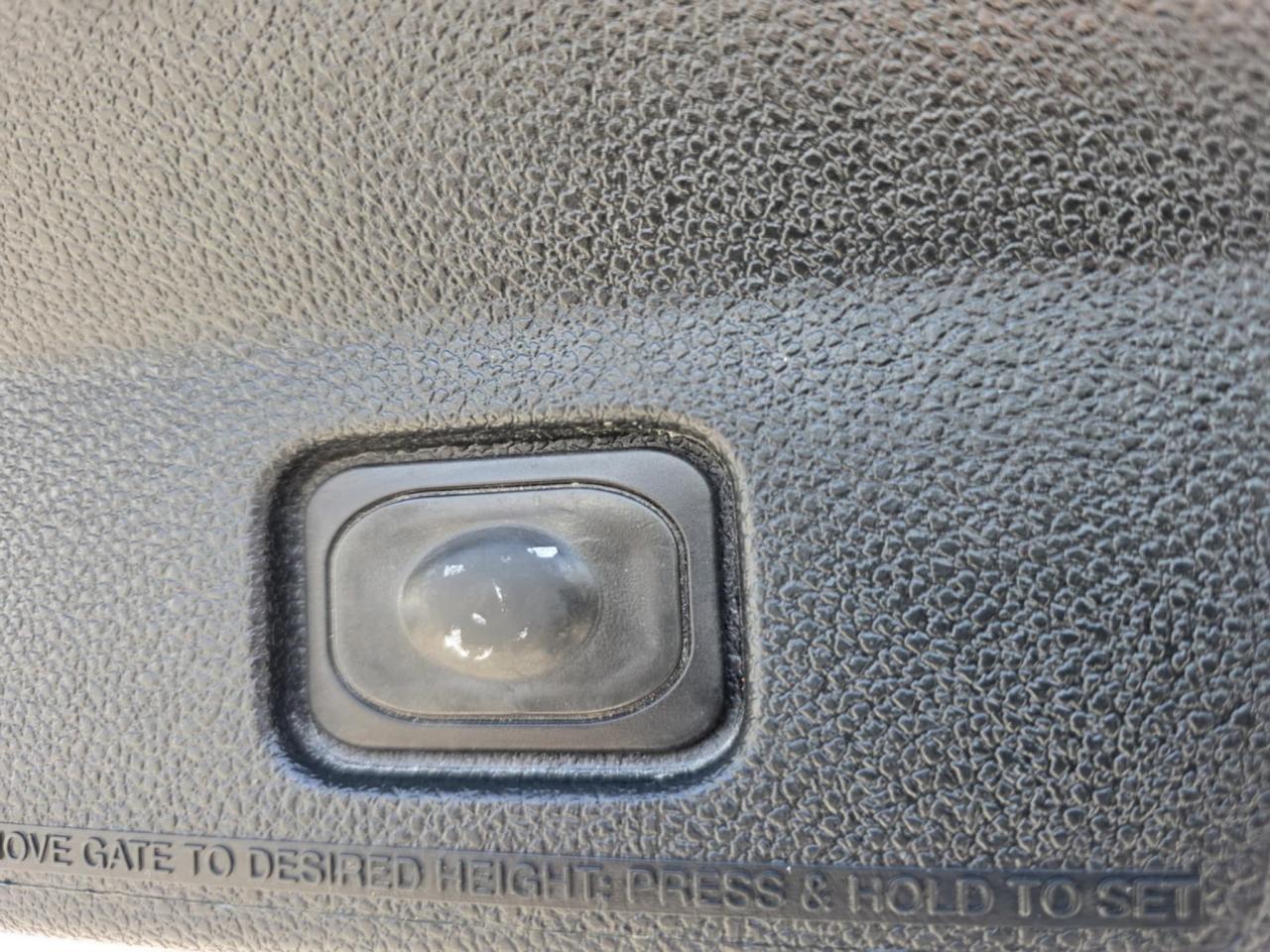 1747943671478