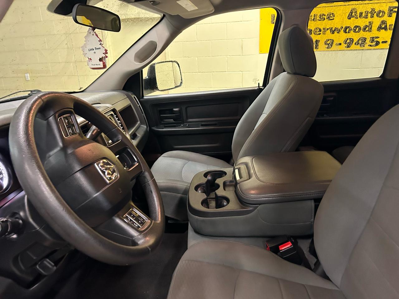 2017 RAM 1500 Express - Photo #9